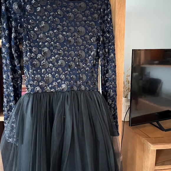 Alice + Olivia Sequin/Tulle Dress - Picture 7 of 8